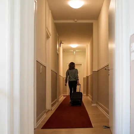 The Dubliner & Irish Pub 3*